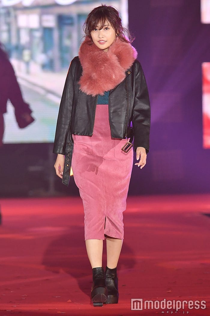 佐野ひなこ(C)モデルプレス