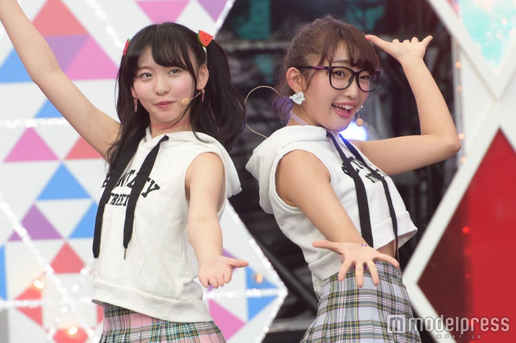 画像1 6 双子ダンスでブレイク中 まこみな パリピ興奮の笑顔全開パフォーマンス モデルプレス