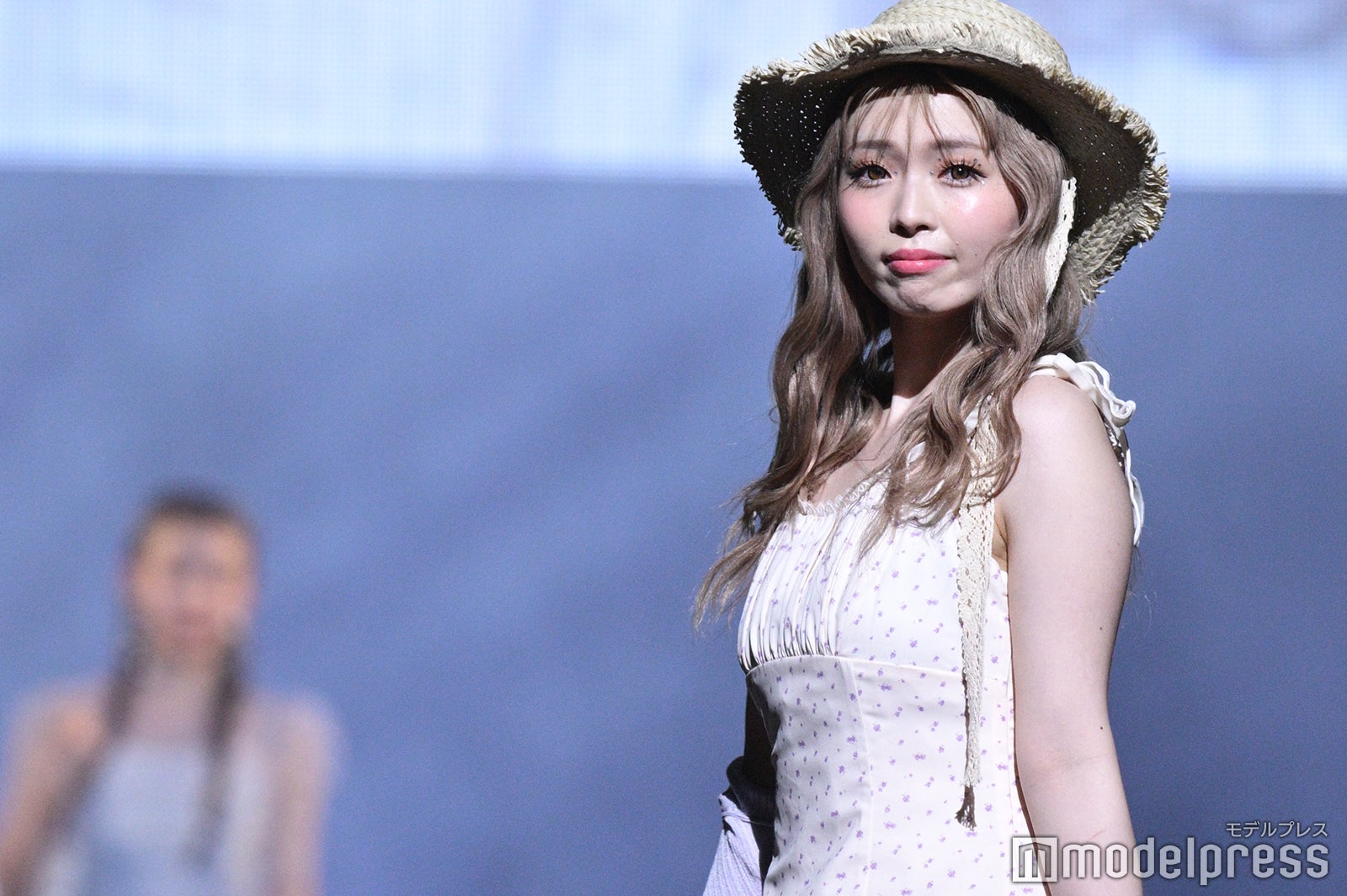 香川亮、【風の銀林】、希少な額装用画集より、新品額装付 香川亮、【風の銀林】、希少な額装用画集より、新品額装付 Yahoo!