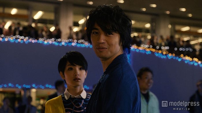 斎藤工&剛力彩芽の出演する新CM「出会い篇」より