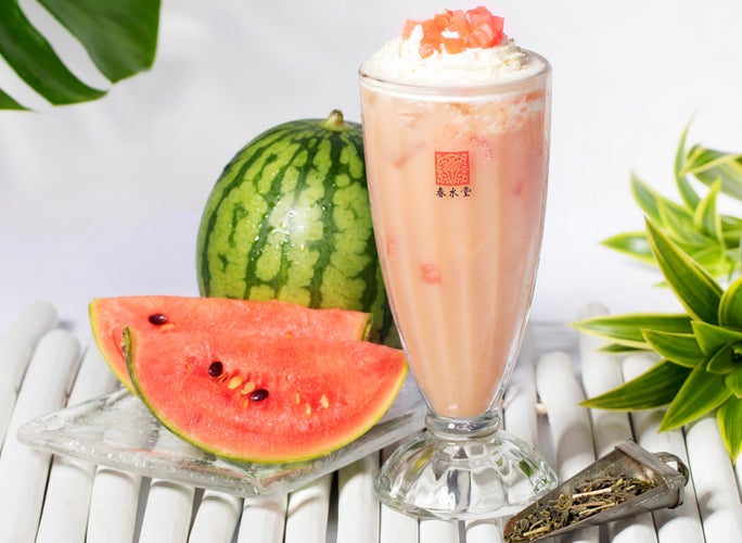 「果肉茶スイカ」800円・税込／画像提供：春水堂