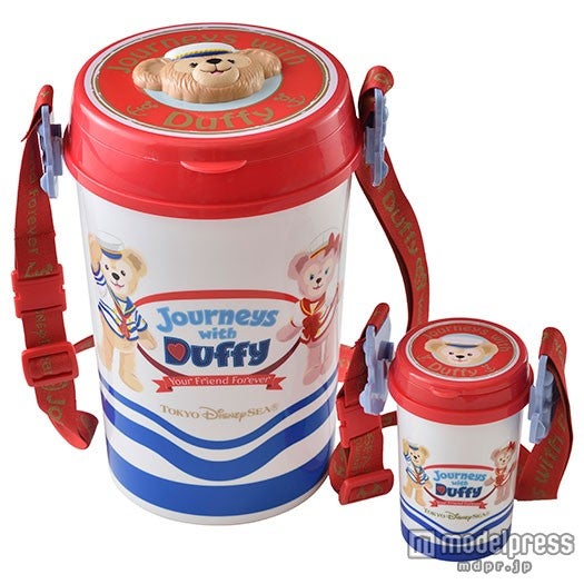 バケットは大小セット（C）Disney