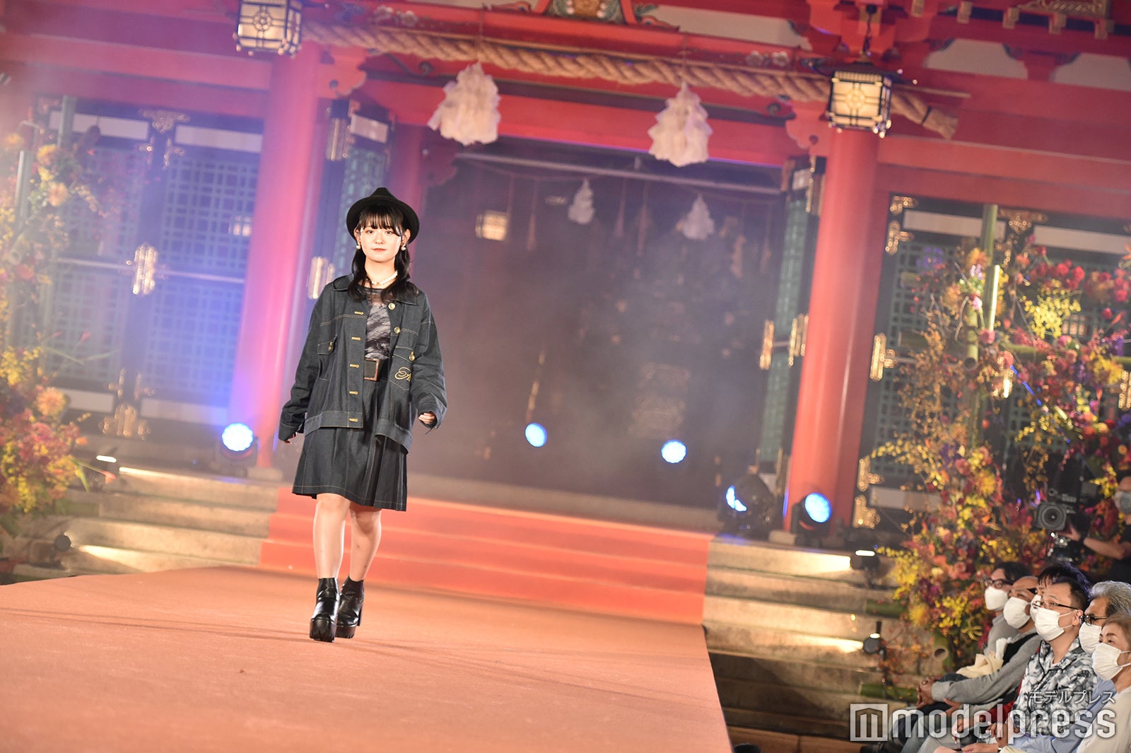 峯吉愛梨沙（C）モデルプレス