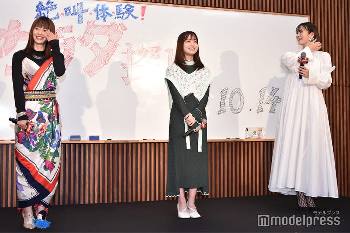 山本舞香、橋本環奈、横田真悠 (C)モデルプレス