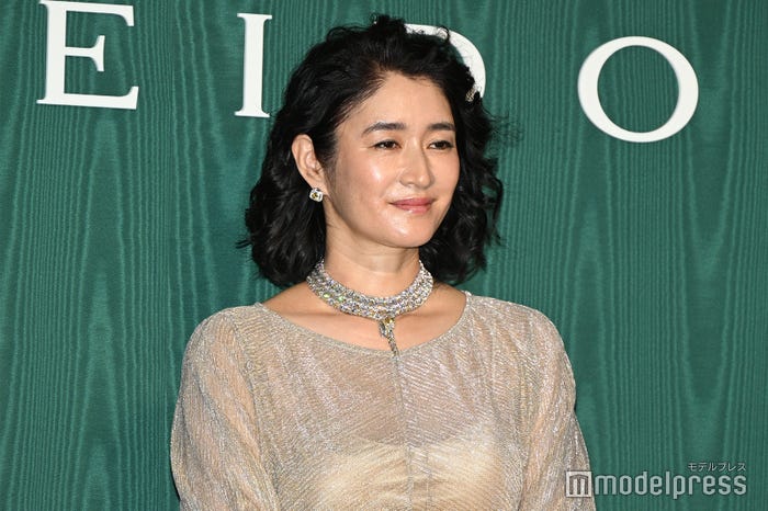 小雪(C)モデルプレス