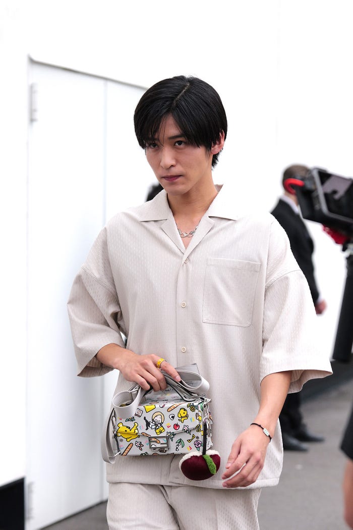 目黒蓮「フェンディ2025年春夏メンズコレクション」の様子(提供写真)