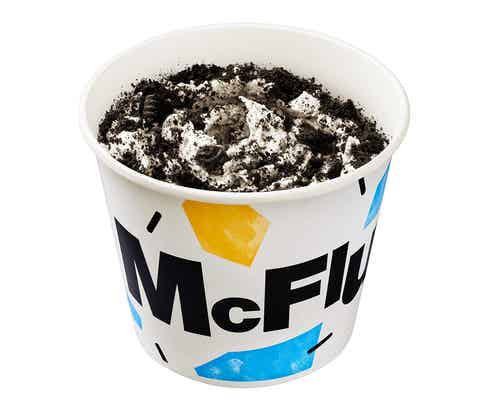 マックフルーリー、12年ぶり新レギュラー「超 オレオ」クッキー増量でザクザク食感UP