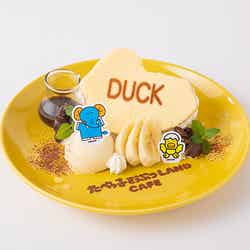 <東京限定>ぞうさんとひよこさんのふわふわチョコバナナサンド税込1,580円(C)ギンビス