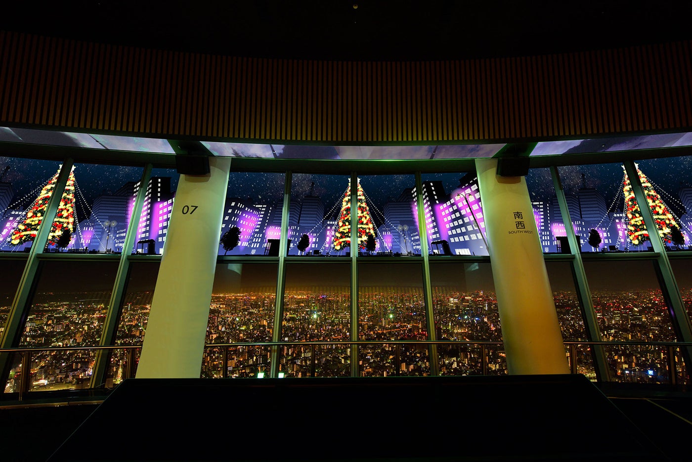 SKYTREE ROUND THEATER「Happy　Christmas」イメージ／画像提供：東京スカイツリータウン