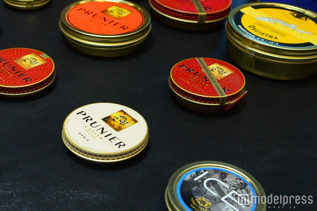 様々な大きさのキャビアがずらり（C）モデルプレス