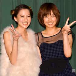 本田翼(右)と河北麻友子(左)