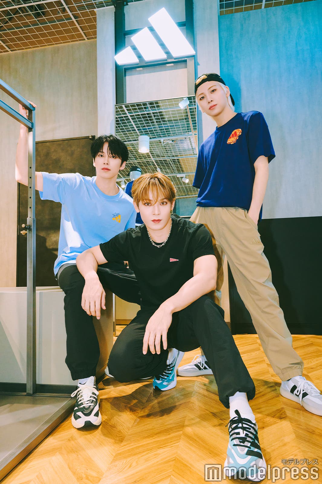 (左から)河野純喜、與那城奨、川尻蓮(C)モデルプレス