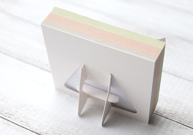 簡易スタンド付き 大人のおしゃれ手帖スヌーピー日めくりカレンダー簡易スタンド付き