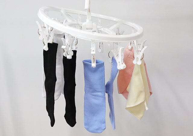 ダイソー　引っ張る取りやすいピンチハンガー（18ピンチ）　使用例