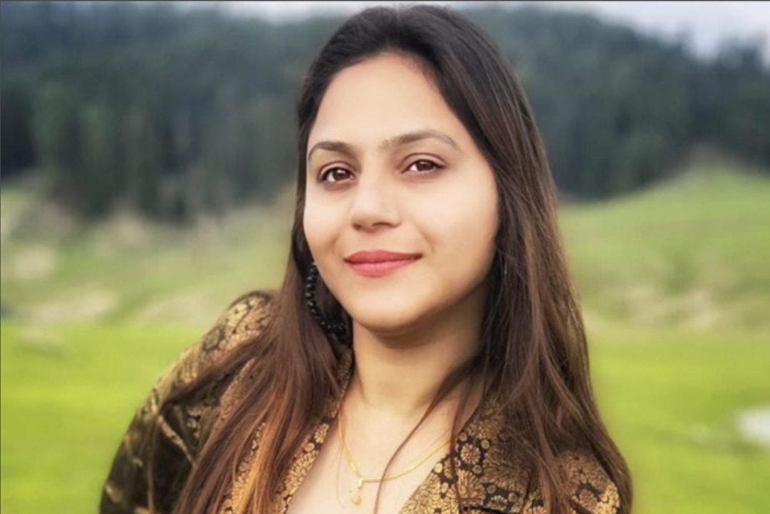 インドのインフルエンサーがスパイだった！女性YouTuberの二重生活に揺れる南アジア