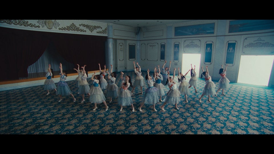 乃木坂46 32ndシングルアンダー楽曲「さざ波は戻らない」より（提供写真）