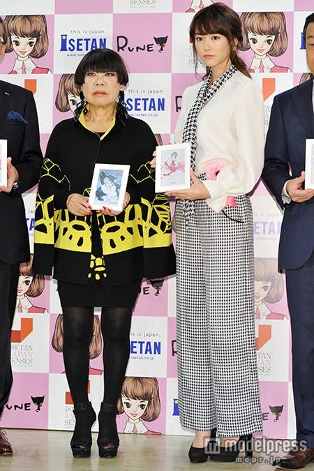 コシノジュンコ氏、桐谷美玲