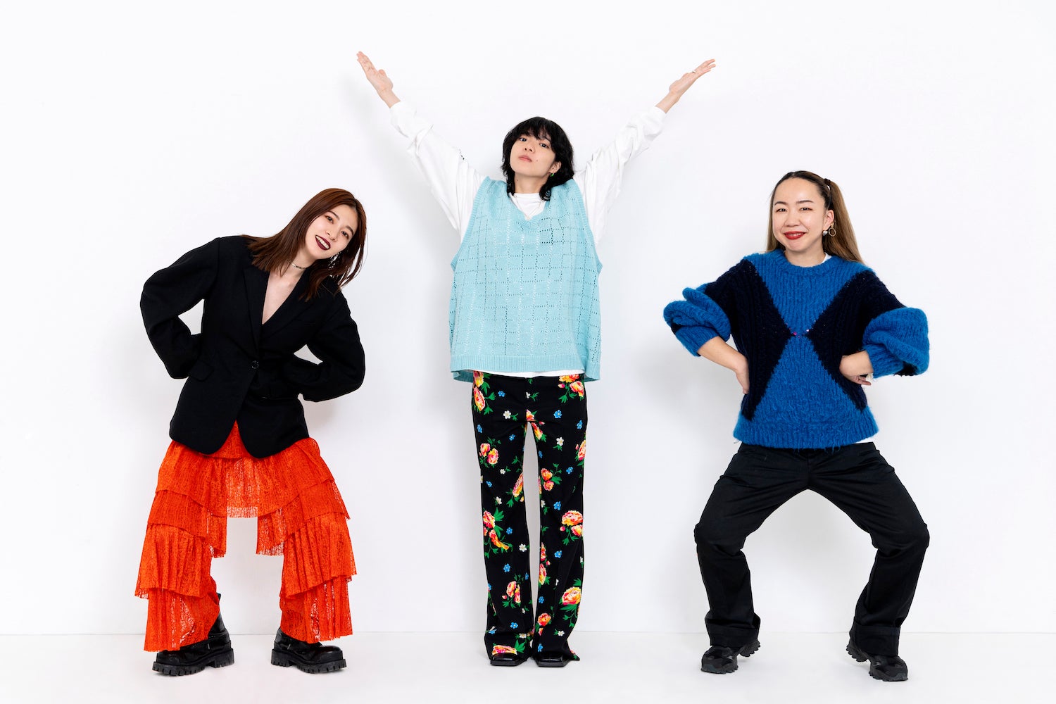 とんだ林蘭、あいみょん、二宮ちえ／撮影：土屋純（文化出版局） （提供写真）