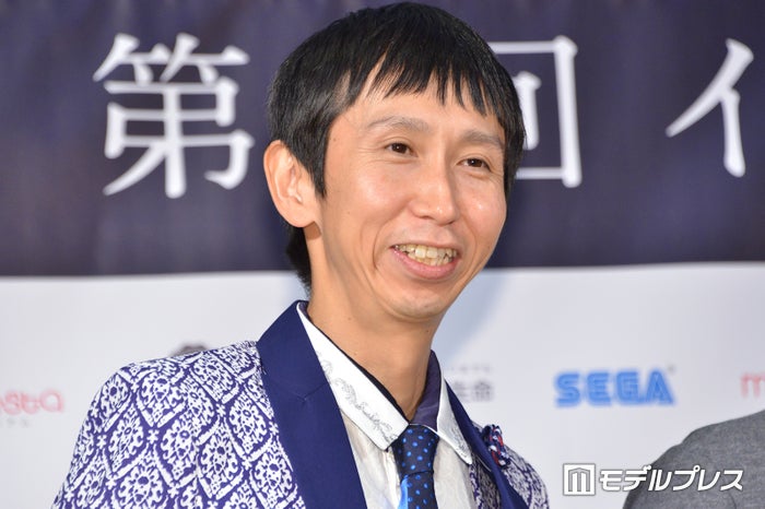 アンガールズ山根「10歳の娘が全部作ってくれました」白米＆ハンバーグ並ぶ食卓披露「成長を感じる」「盛り付けがレストランみたい」と反響