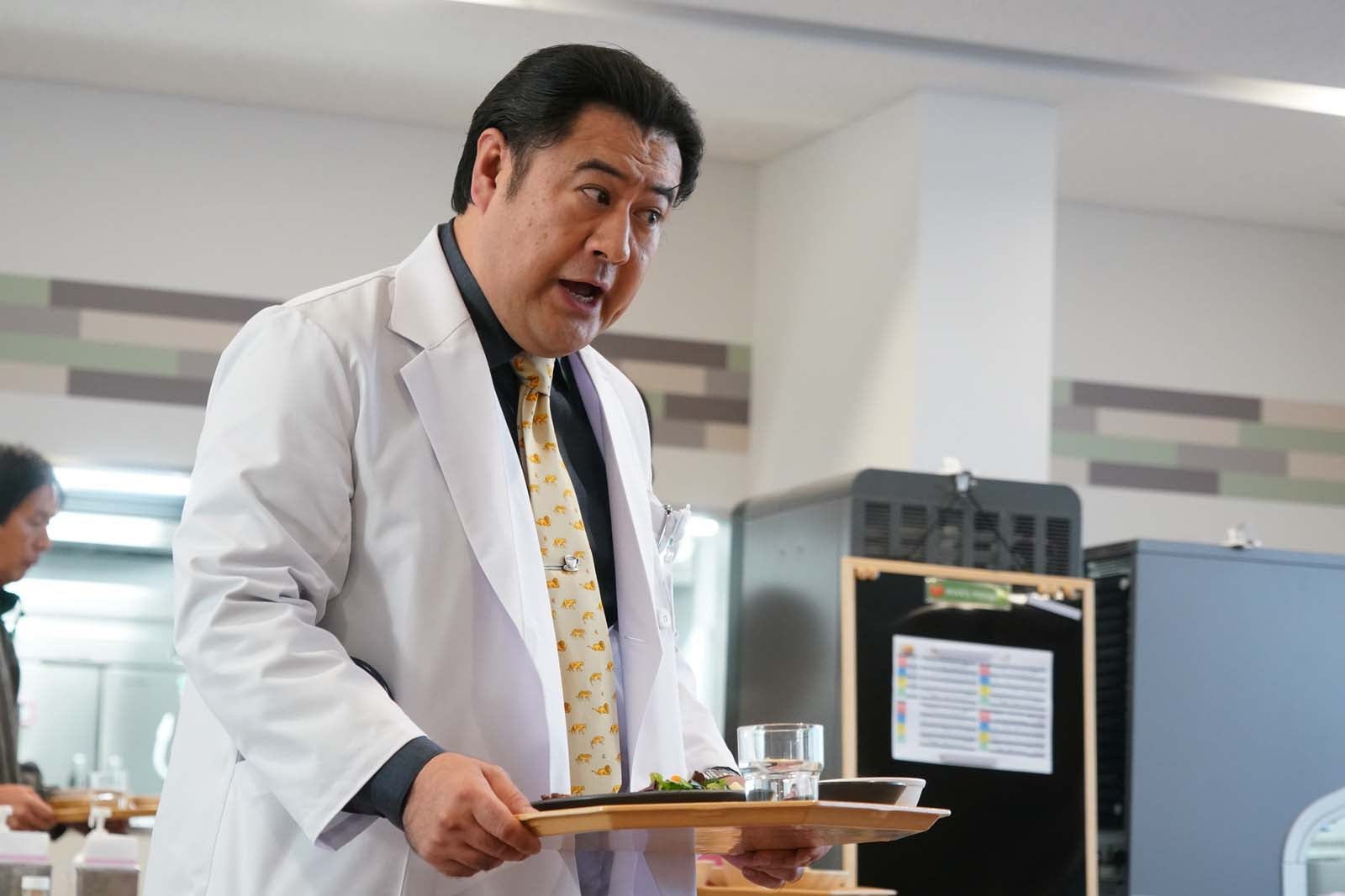 小手伸也「となりのナースエイド」第3話より（C）日本テレビ