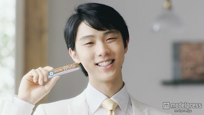 羽生結弦の眩しく輝く笑顔に胸キュン ウィンクに苦悩 どうしたら モデルプレス 羽生結弦の眩しく輝く笑顔に胸キュン ウィンクに苦悩 どうしたら モデルプレス