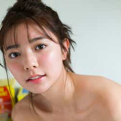 モデルプレス - 川津明日香、美バスト際立つ水着姿に釘付け