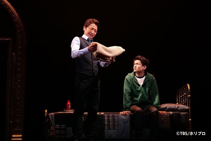 藤原竜也ら/舞台「ハリー・ポッターと呪いの子」より(提供写真)