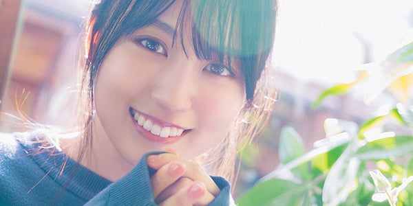 賀喜遥香の笑顔が眩しい 乃木坂46 週マガ ジャックの第1弾に登場 モデルプレス