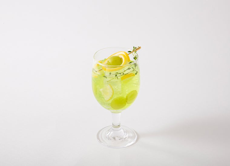 【BEOMGYU】Muscat Lemon Soda 税込990円(C)BIGHIT MUSIC & HYBE. All Rights Reserved.