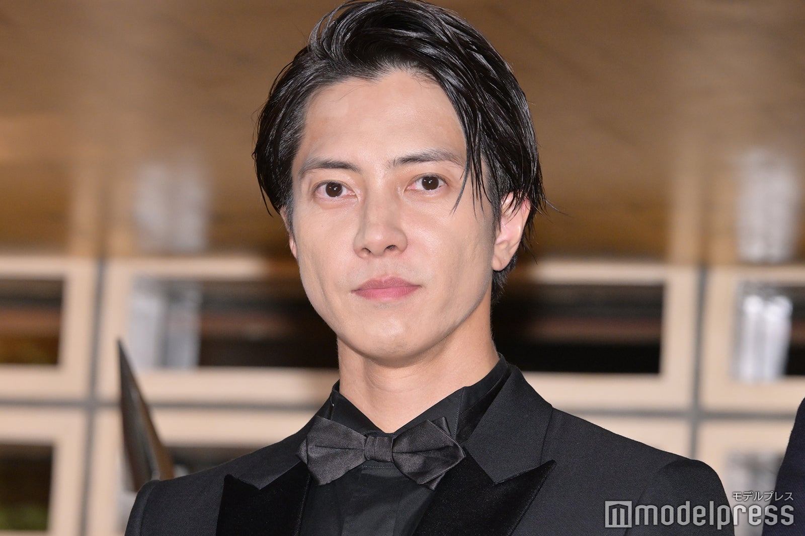 山下智久、ジャニーズ事務所に関する質問に会釈＜神の雫／Drops of God＞