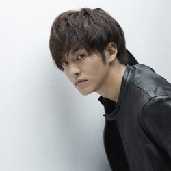 松坂桃李、“変な悩み”を明かされる「チャック全開で…」