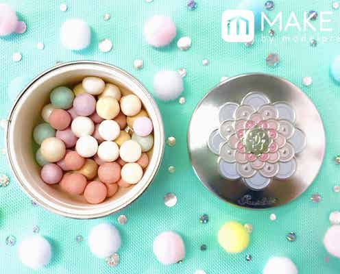 名品“ゲランのコロコロ”「メテオリット」の使い方 虹色お粉で〇〇効果!?
