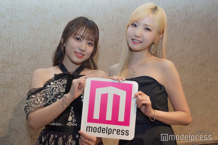 矢吹奈子、本田仁美(C)モデルプレス