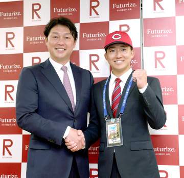 広島・ドラ2西野 強肩強打で鯉の古田になる！立命大出身で球界代表する名捕手の大先輩へ 新井監督も期待「素質は十分にある」
