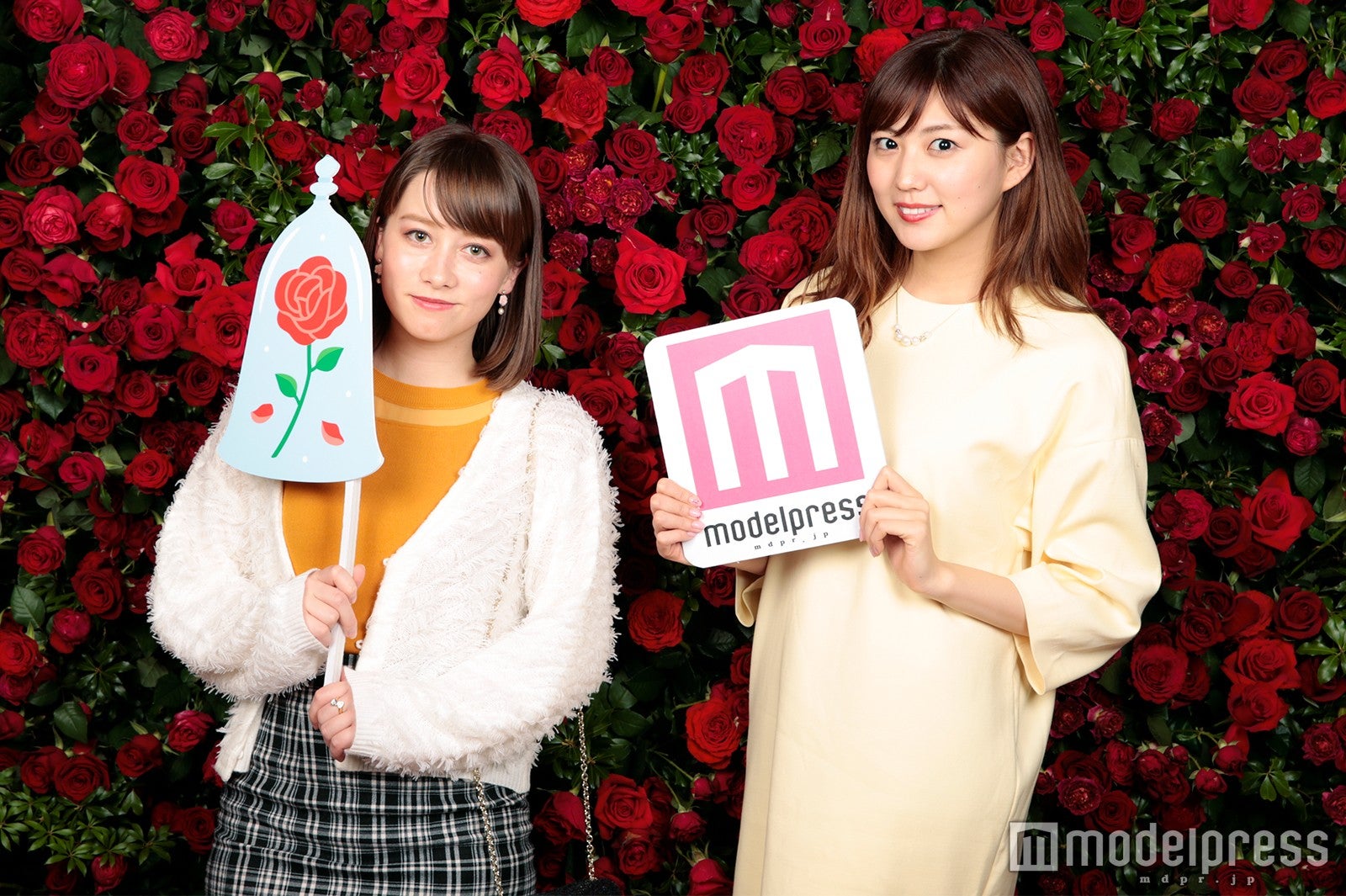 ドーキンズ英里奈さん＆岩崎名美さん（C）モデルプレス