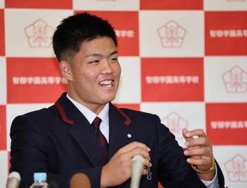 巨人4位の智弁学園・杉本 1位指名の織田に「どんな道に行っても応援する」「もし巨人に来るなら切磋琢磨して」