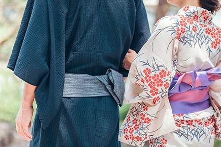 「好きな人と浴衣で夏祭りに行く」