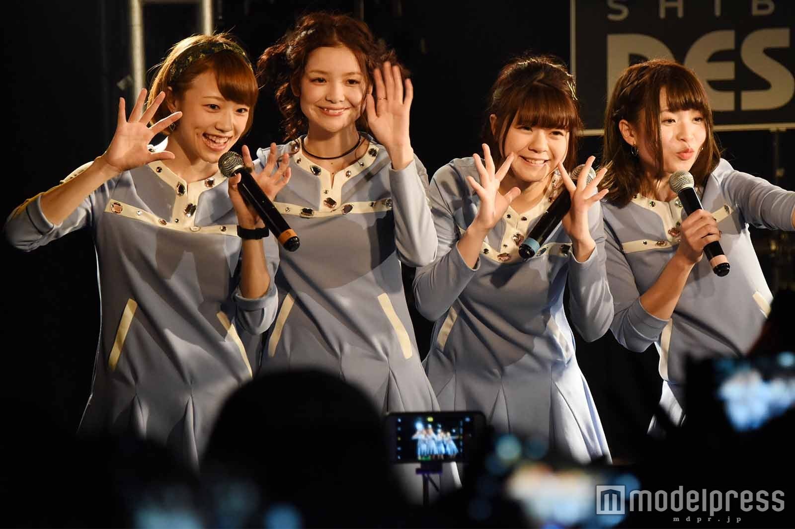 異色のオフィス系ガールズ・カプ式会社ハイパーモチベーション、1周年ライブで感謝…歴史も回顧