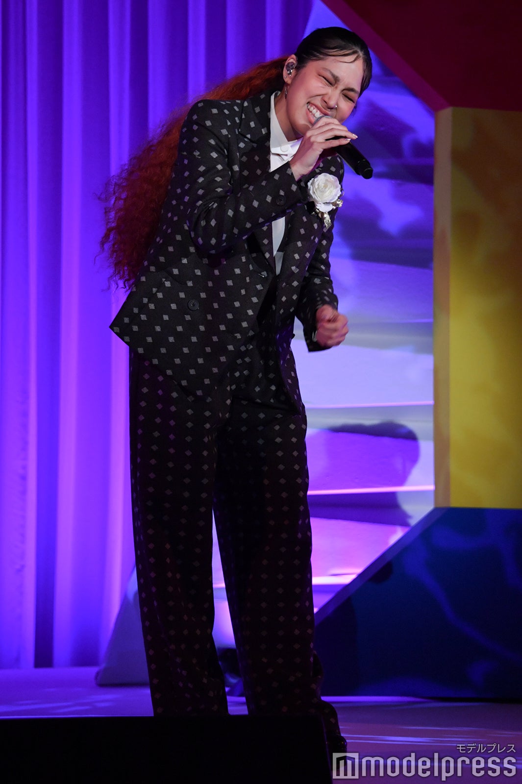 AI （C）モデルプレス