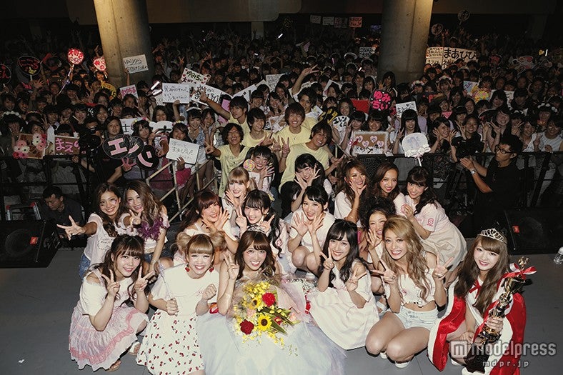 7月に東京で行われた「最高に盛り上がりすぎてやっべぇぞ！夏LOVE◆Popteenフェス2015！！」（◆＝ハート）の様子