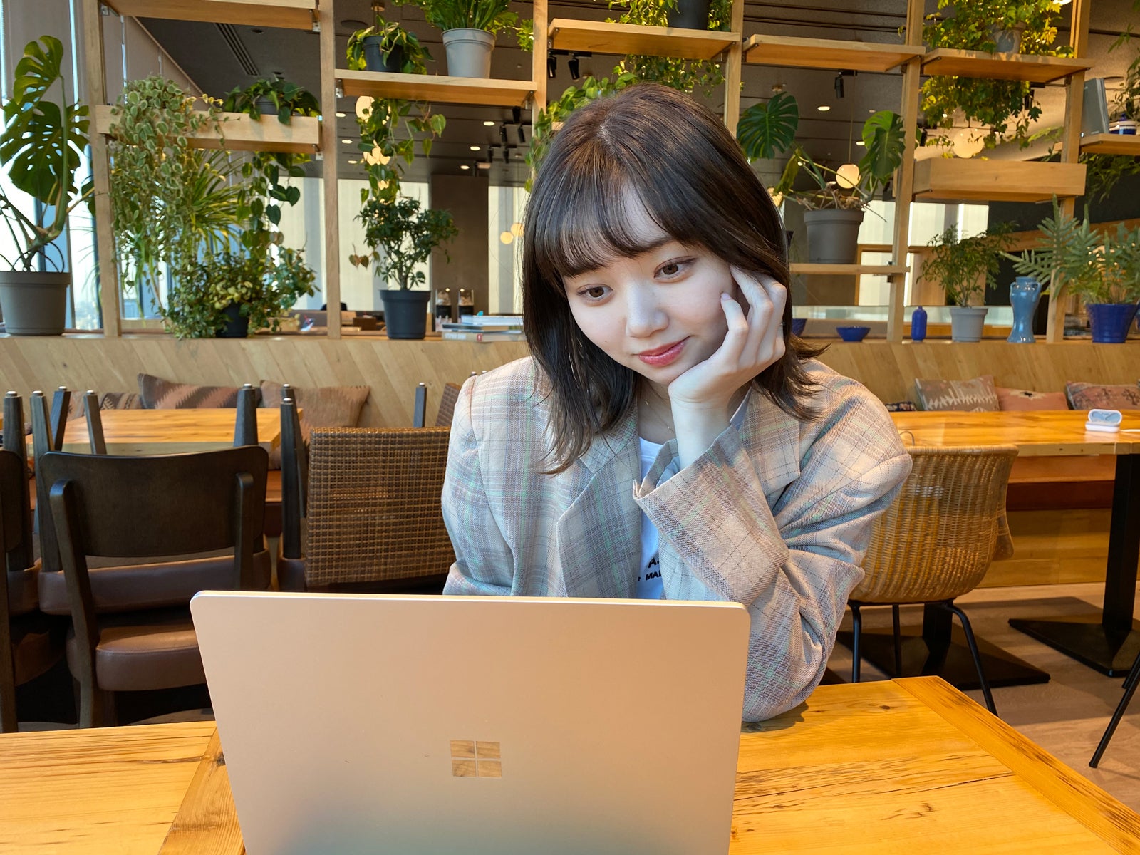 どんな場所にも合うシンプルなデザイン（江野沢愛美さん提供）