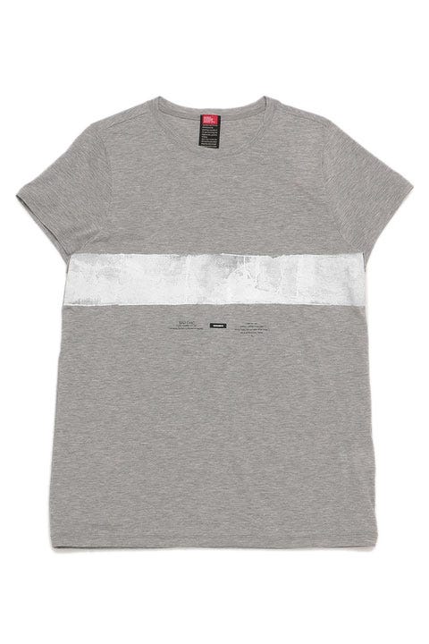 モノトーンクルーネックカットソー「DOUBLE STANDARD CLOTHING」4,800円(税抜)