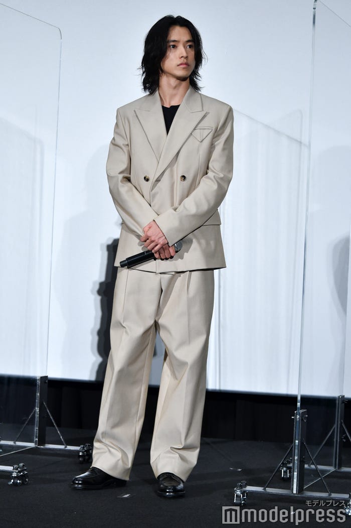 山崎賢人 (C)モデルプレス