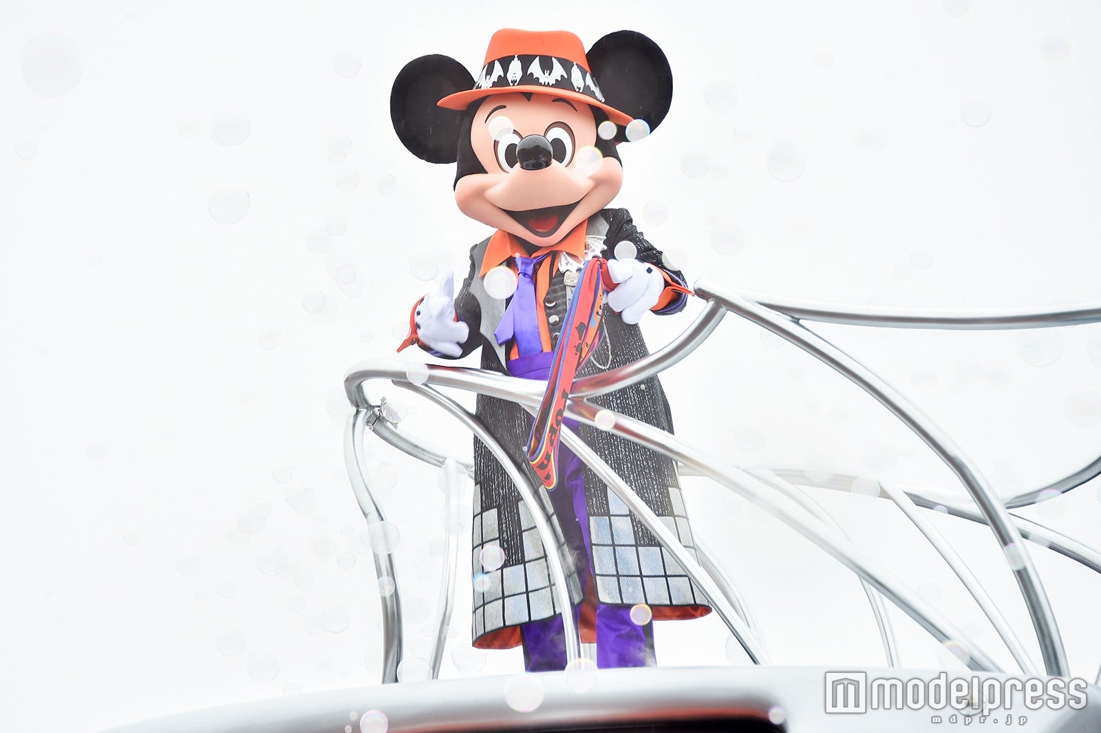 「ハロウィーン・ポップンライブ」（C）モデルプレス（C）Disney
