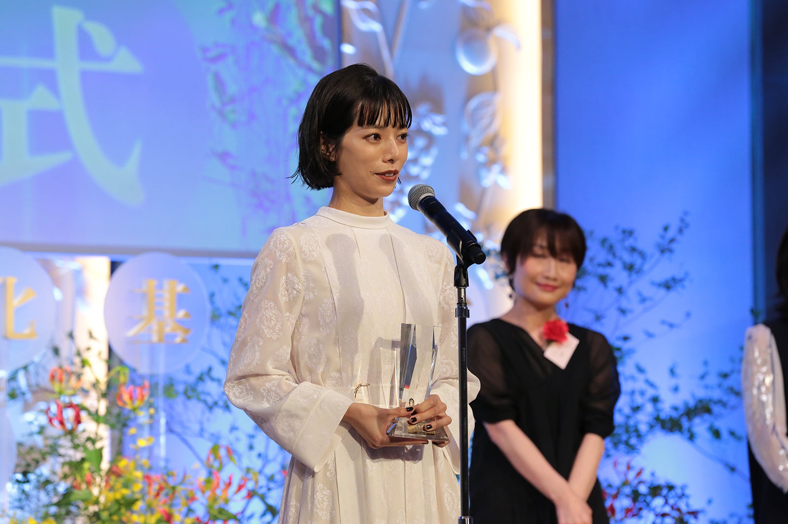 「だから私は推しました」桜井ユキ、演技賞受賞「忘れられない夏です」＜第46回放送文化基金賞＞