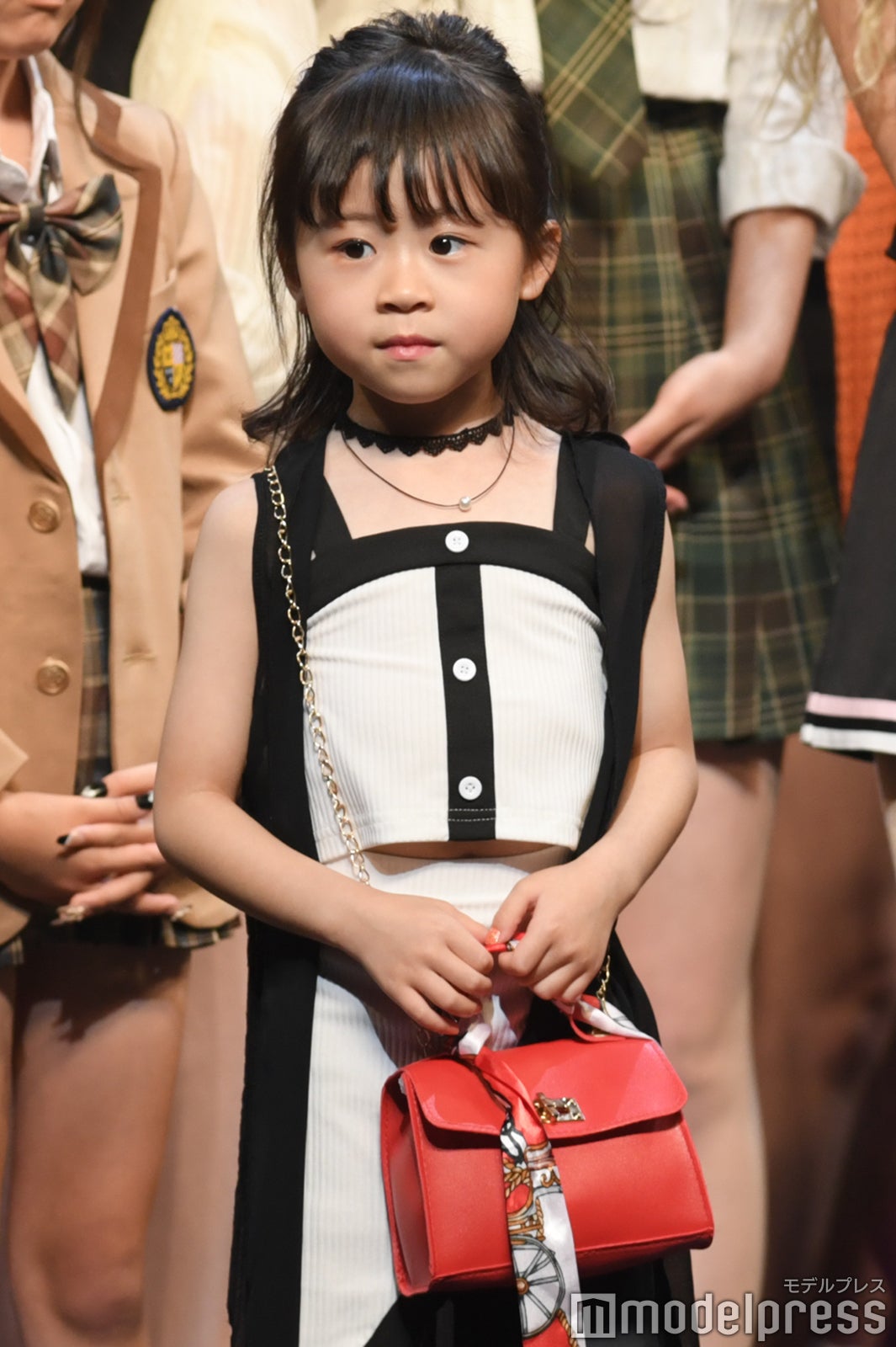 「小学生低学年」部門でグランプリを受賞したこはねさん（C）モデルプレス