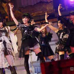 「AKB48 2013 真夏のドームツアー~まだまだ、やらなきゃいけないことがある~」ナゴヤドーム公演初日より(C)AKS