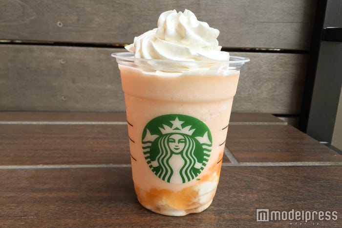 カンタロープ メロン & クリーム フラペチーノ(C)モデルプレス