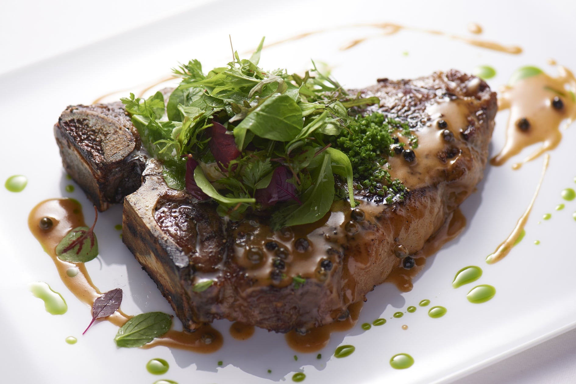 熟成ティーボーンステーキ15,000円／画像提供：アレクサンダーズ ステーキハウス