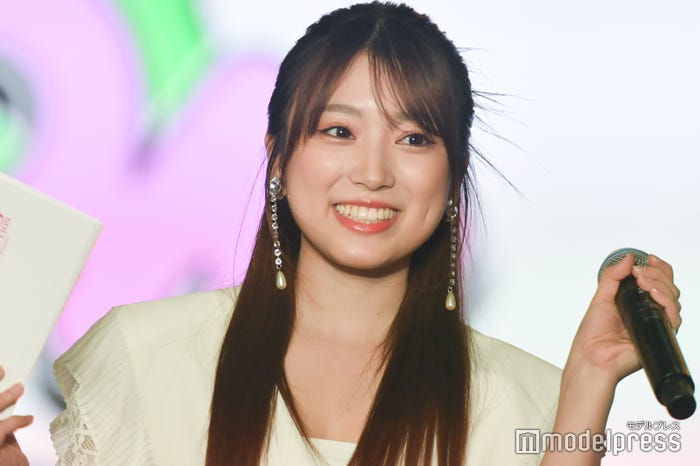 矢吹奈子(C)モデルプレス